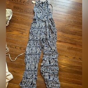 American Eagle Blue and White Jumpsuit with Wide-Leg Design